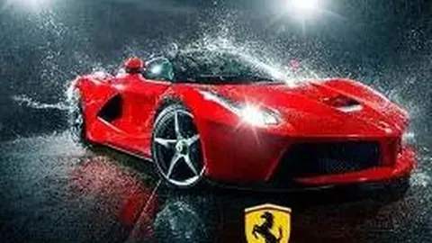 沙特豪门巨头直言：萨拉赫年事已高，维尼修斯加盟必成球场新星，闪耀绿茵舞台！